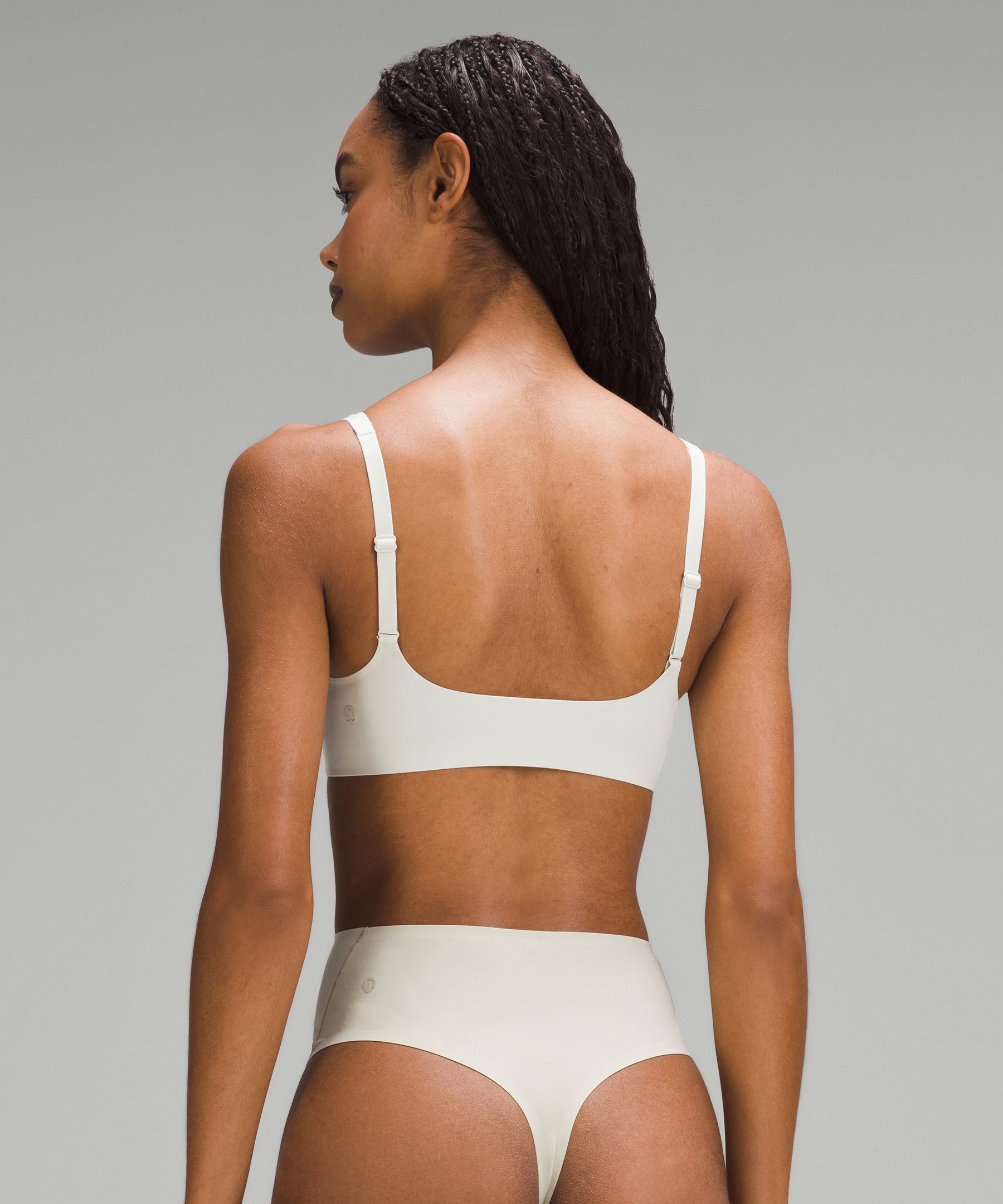 Nulu Scoopneck Bralet hover