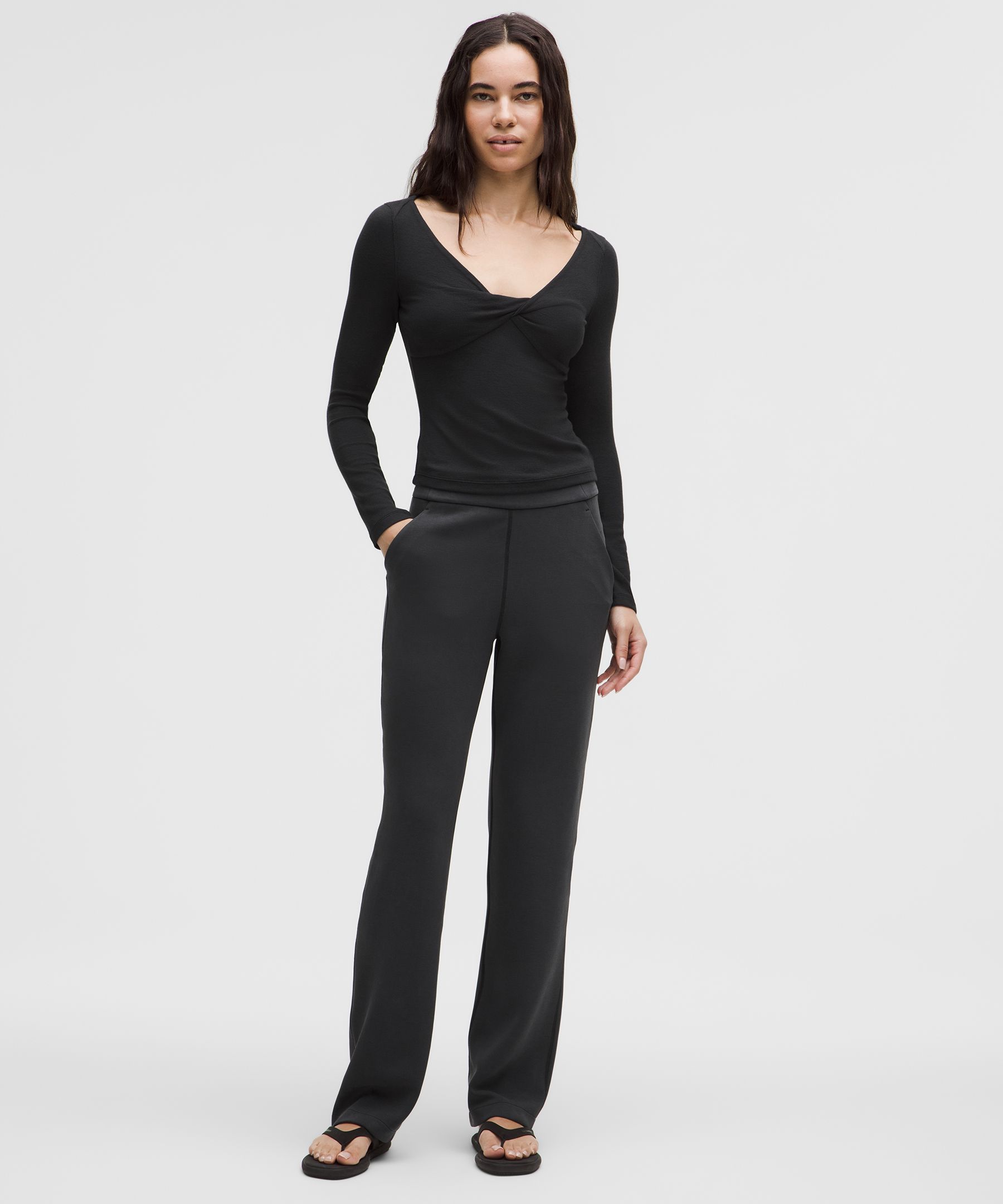 Softstreme™ High Rise Straight Pantolon Regular hover