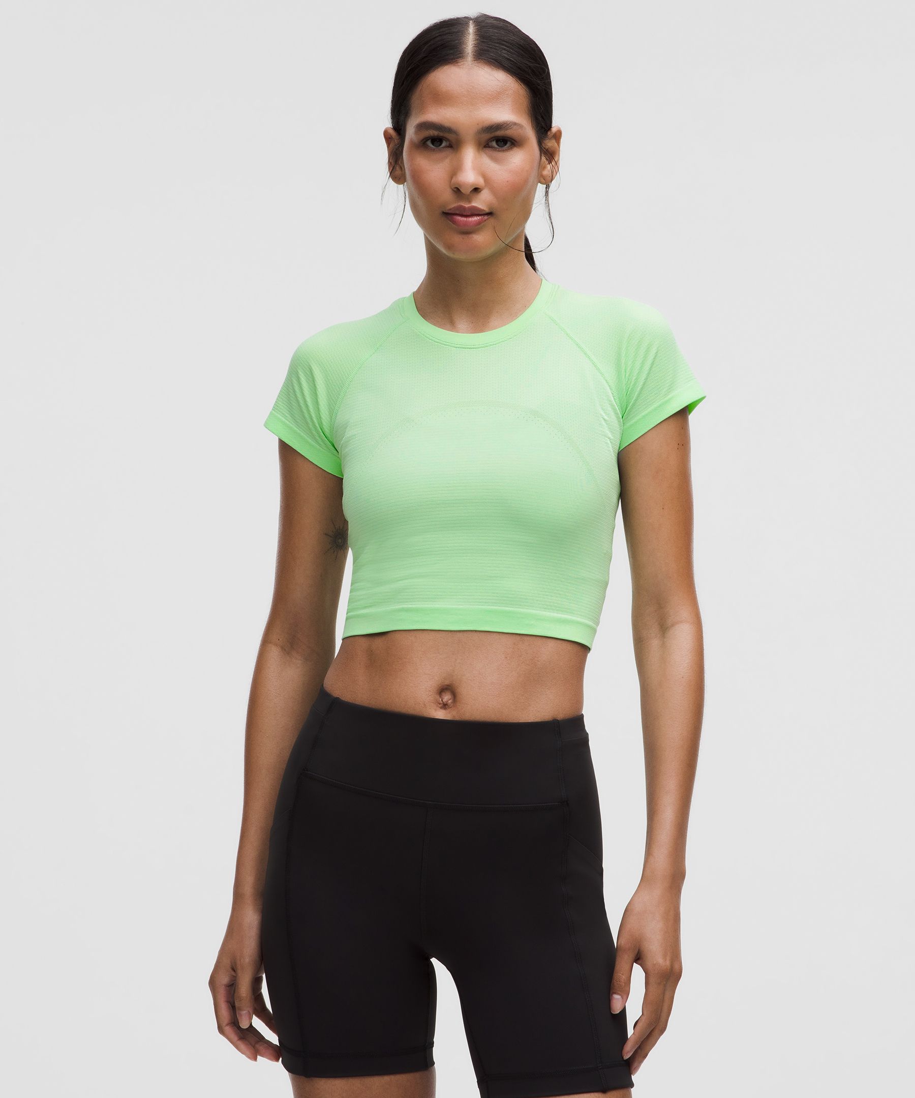 Swiftly Tech Crop Kısa Kollu T-Shirt 2.0 hover