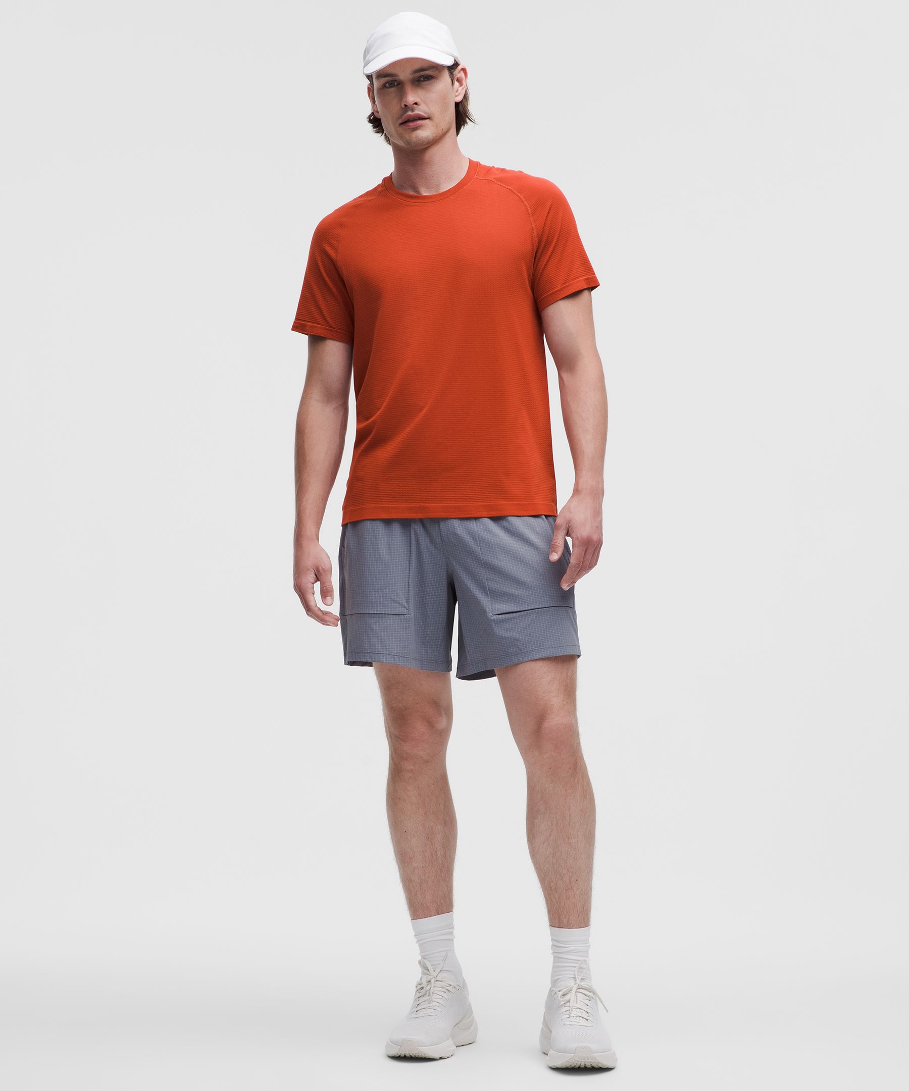 Metal Vent Tech Kısa Kollu T-Shirt hover
