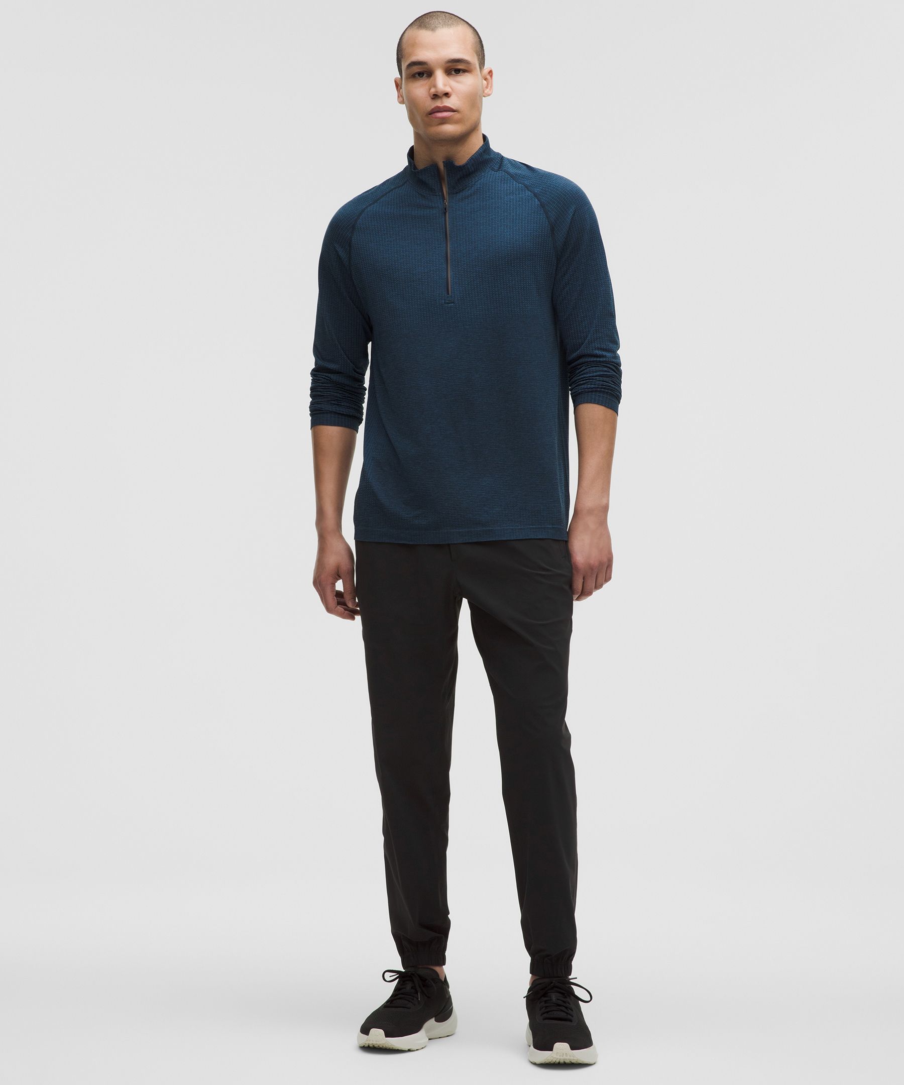 Pace Breaker Jogger Regular hover