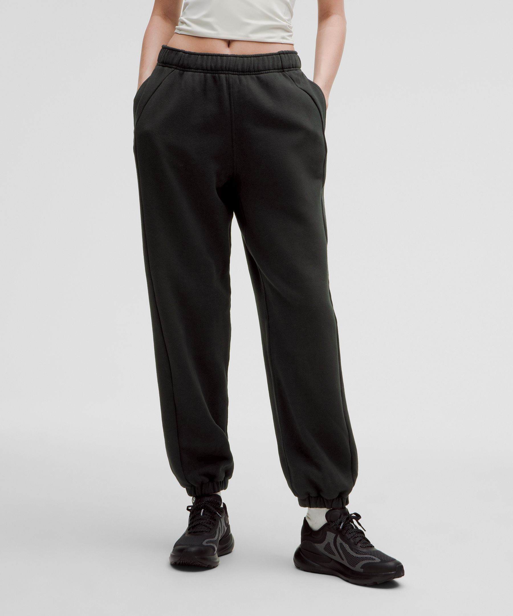 Scuba Mid-Rise Oversize Jogger Tall hover