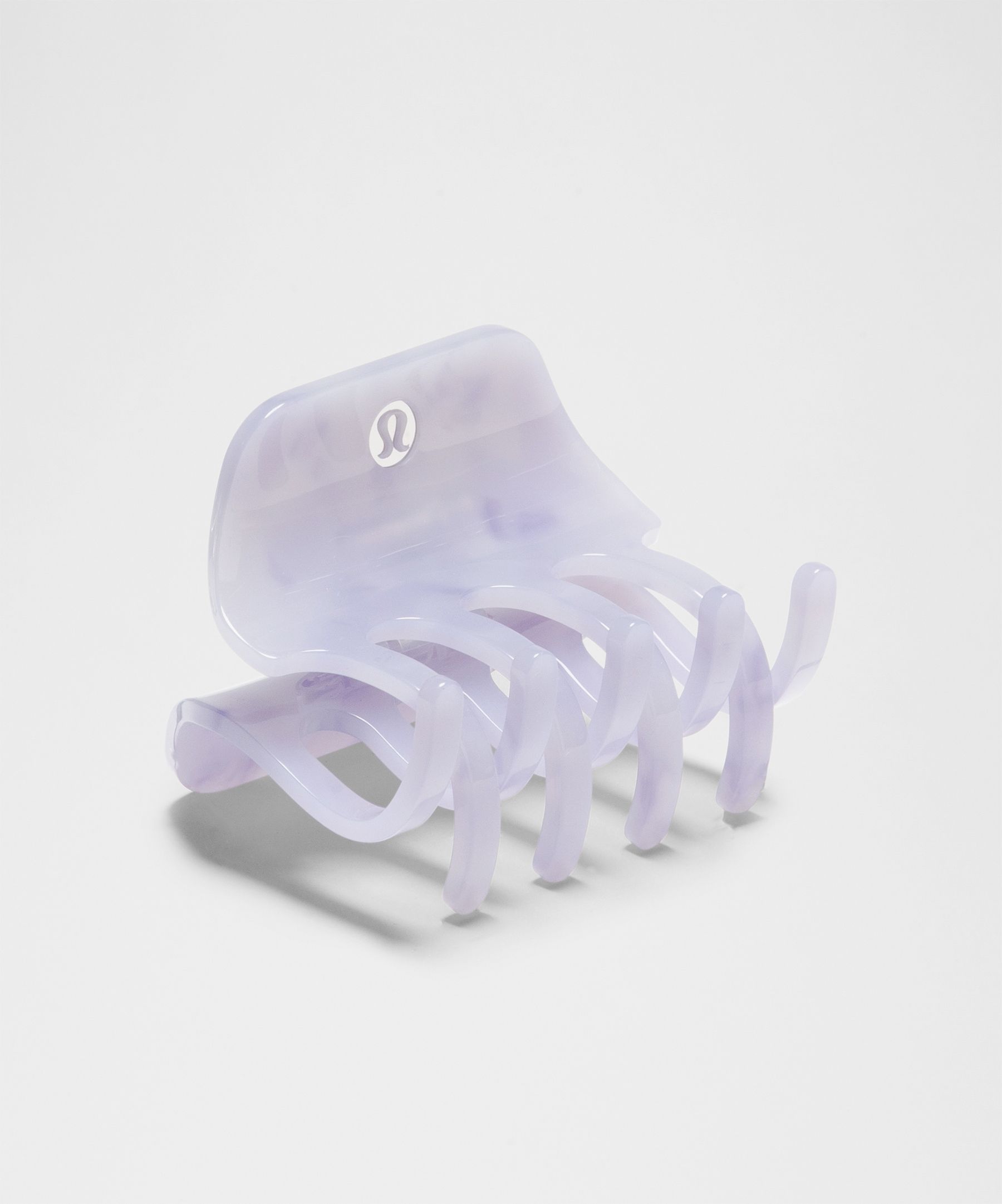 Criss-Cross Claw Clip Toka hover