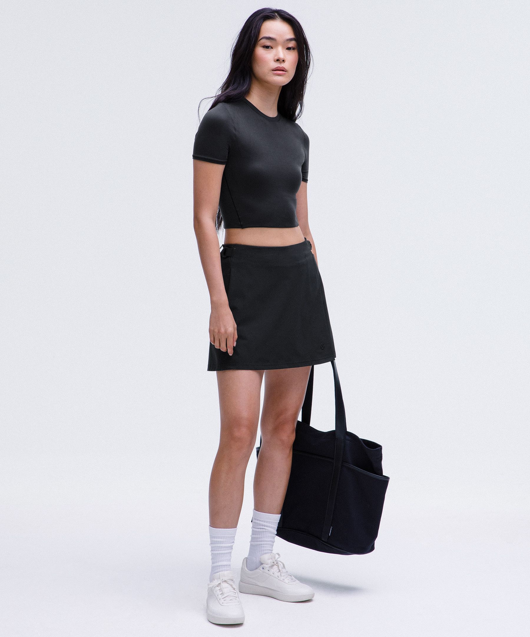 Nulu Bisiklet Yaka Crop T-Shirt hover