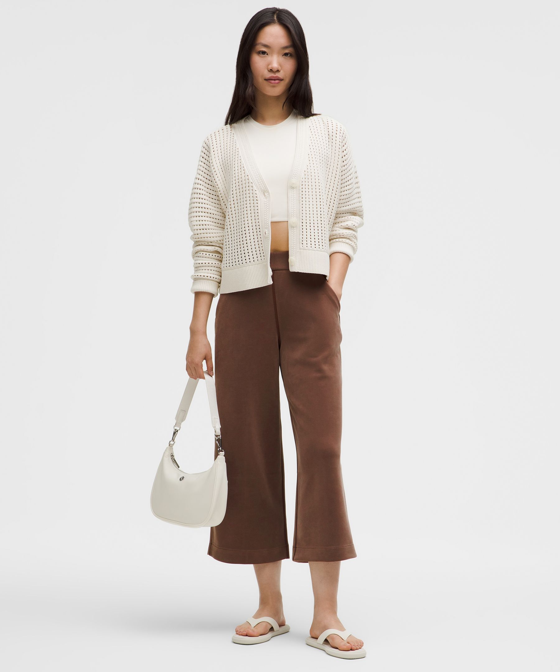 Softstreme™ High-Rise Wide-Leg Crop Pantolon hover