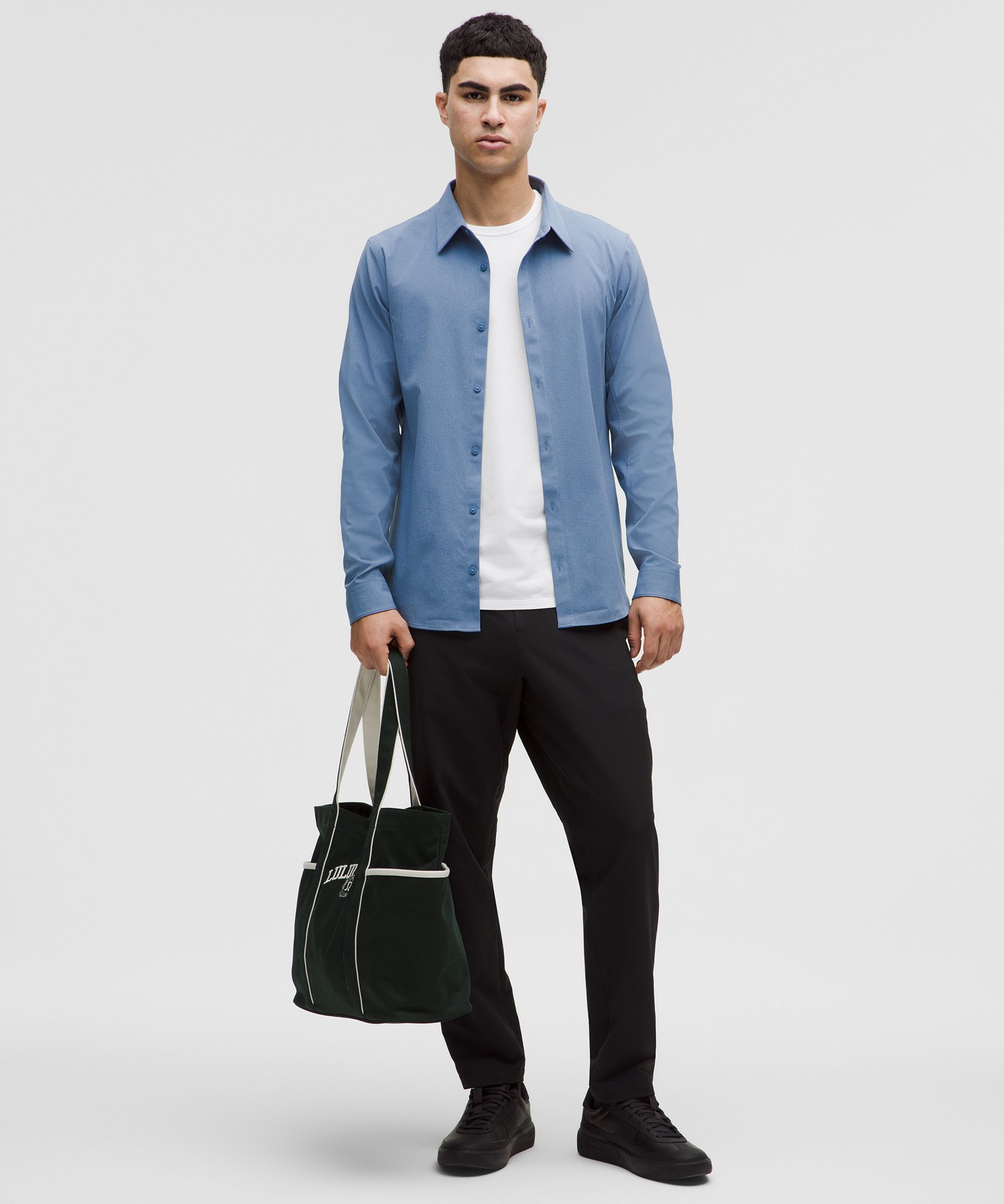 Organik Pamuklu Classic-Fit T-Shirt hover